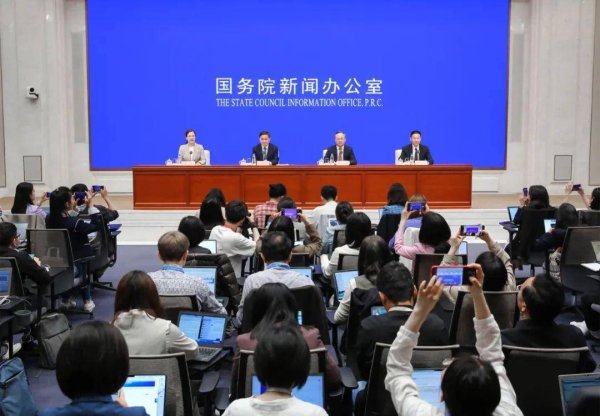配资运营分析门户导航网 解局丨三部门一把手，给市场放信号